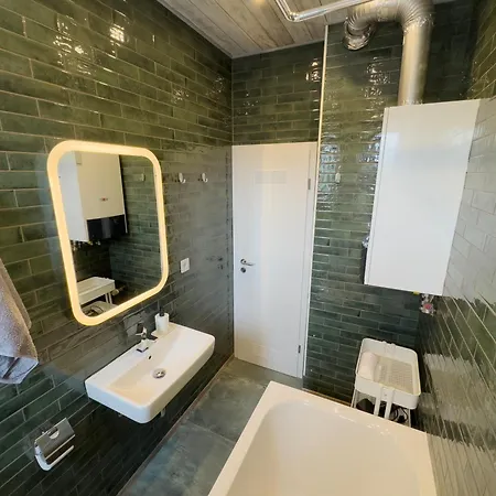 Big With Parking, 30 Min To Duesseldorf *