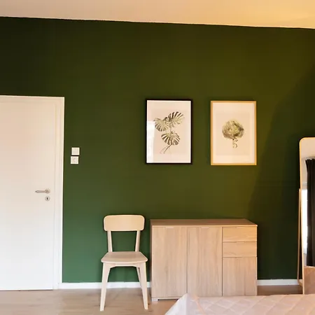 Big With Parking, 30 Min To Duesseldorf *