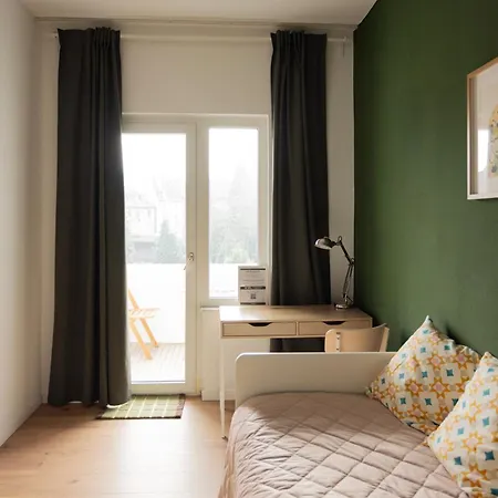 Big With Parking, 30 Min To Duesseldorf