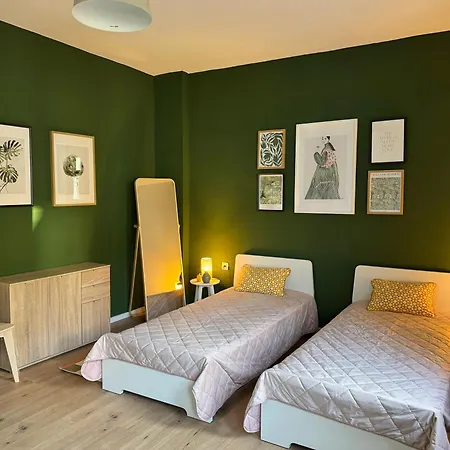 Big With Parking, 30 Min To Duesseldorf Apartament