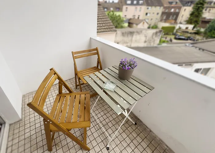 Big With Parking, 30 Min To Duesseldorf Apartment *