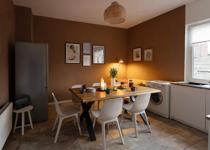 Big With Parking, 30 Min To Duesseldorf * Duisburg